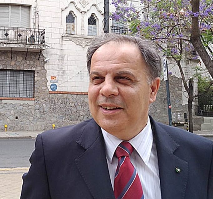 El Consulado italiano agilizará los turnos para los aspirantes a conseguir la ciudadanía