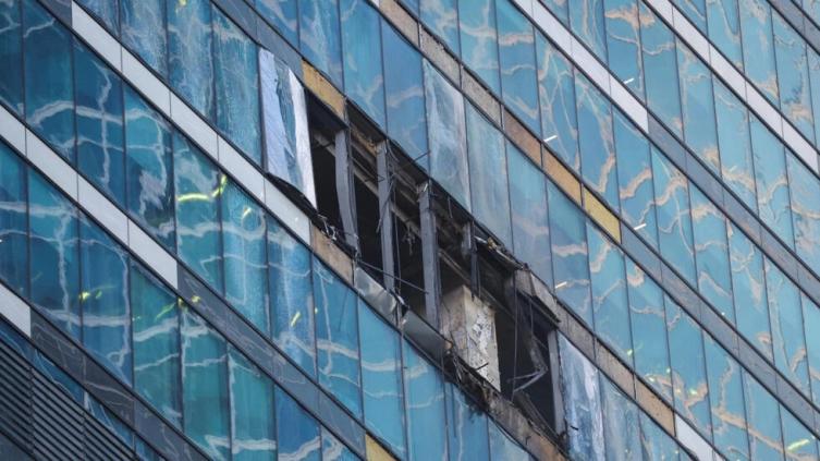 Dron impacta edificio en Moscú tras una jornada marcada por bombardeos rusos en el sur de Ucrania