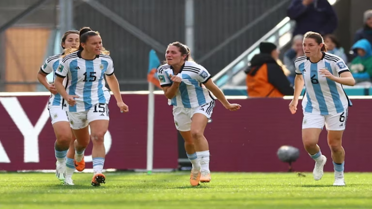 Mundial Femenino: A qué hora juega la selección argentina ante Suecia