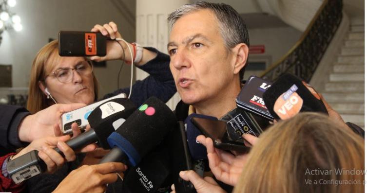 La provincia anunció las fechas de las próximas reuniones paritarias