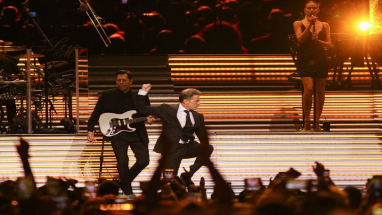 Movistar Arena: Los mejores momentos de Luis Miguel en el escenario