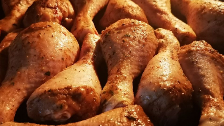Patas de pollo a la manteca negra