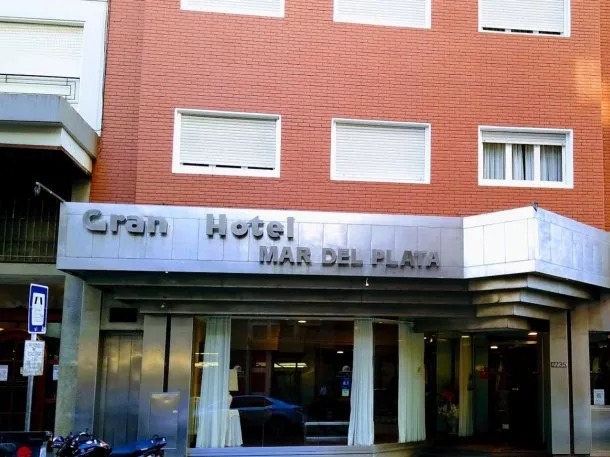 Mar del Plata: estudiante en viaje de egresados cayó desde un octavo piso y murió
