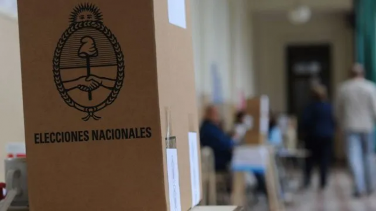 En Santa Fe hay diez listas más que en 2019 