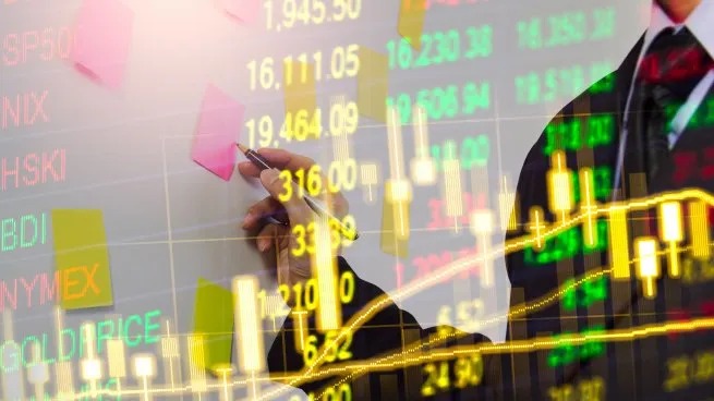 Los bonos argentinos se desploman hasta 12% tras sorpresivo respaldo a Milei en las PASO
