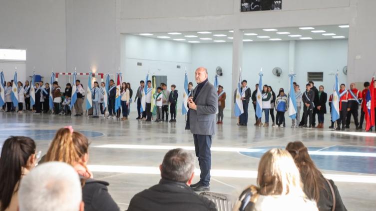 Perotti inauguró obras por más de $ 4.750 millones en Arrufó, Ceres y San Cristóbal