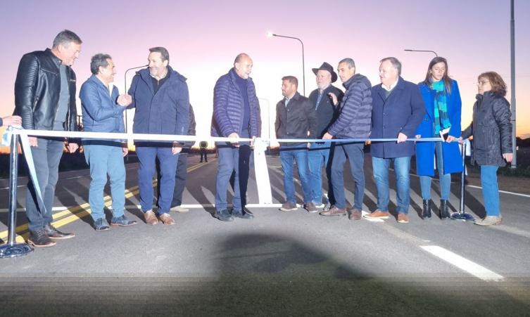El Senador Michlig participó de la inauguración de obras provinciales 