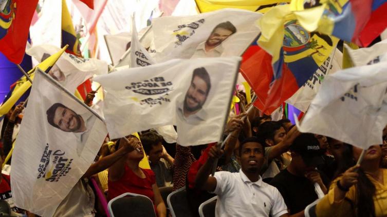 Ecuador vota presidente en medio de violencia y con pronóstico de balotaje