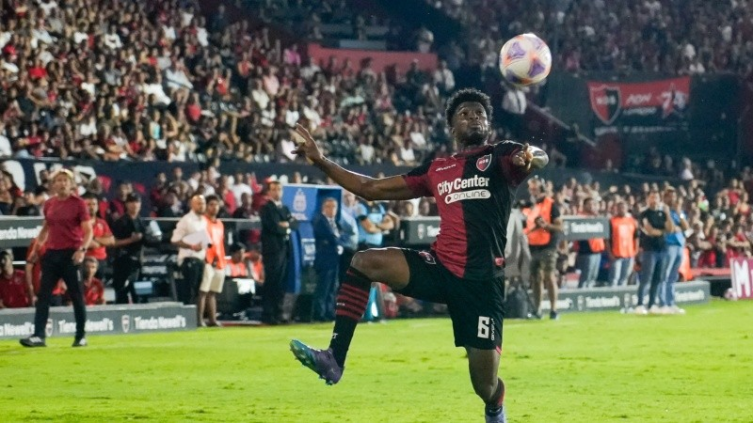 Newell ´s: Mosquera no jugará hasta el año que viene por doping positivo