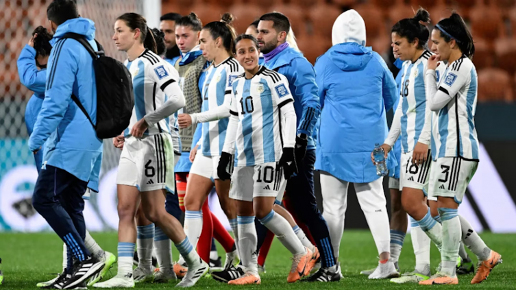 La primera lista de la Selección femenina después del Mundial
