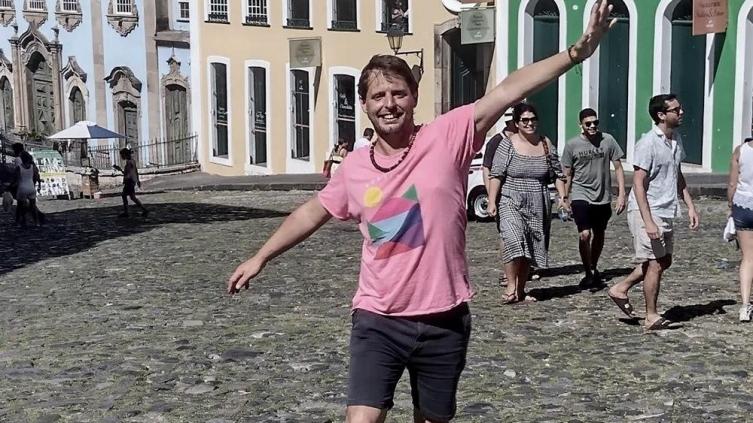 Mataron de una puñalada a un ingeniero para robarle el celular en el barrio de Palermo