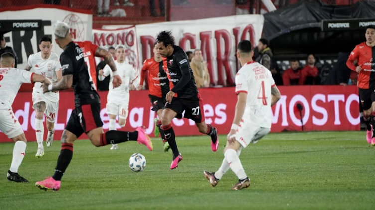 Colón perdió por errores propios 2 a 1 ante Huracán por la 3°Fecha de la LPF