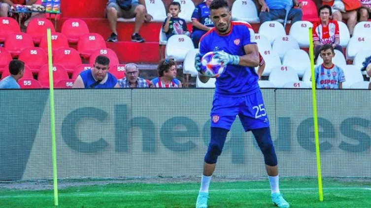 Unión y una duda en el arco ante San Lorenzo