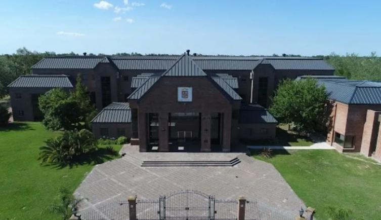 Investigan posible caso de abuso en el Colegio Los Arroyos