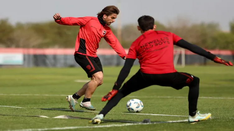 Newell ´s: el uruguayo vestirá la 9 rojinegra