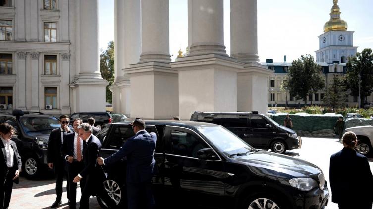 En una visita sorpresa a Kiev, Blinken anunció una ayuda de 1.000 millones de dólares