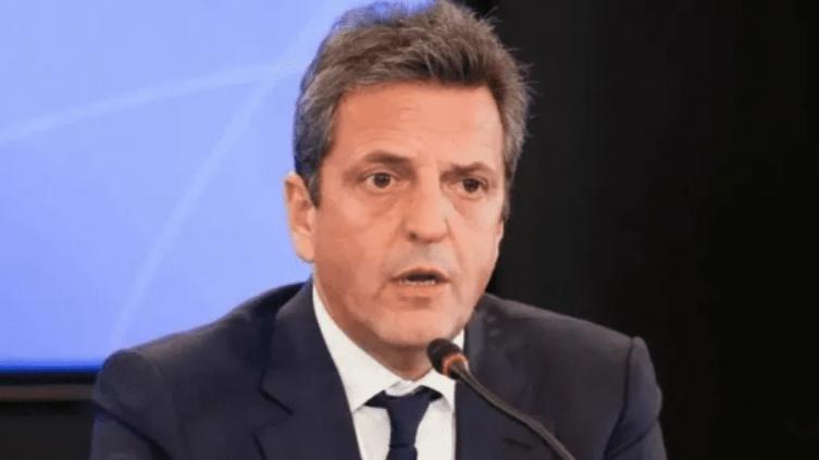 Massa anunció que si es presidente, o tal vez antes, eliminará el impuesto a las ganancias