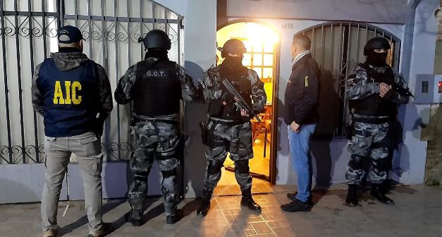 Nuevos allanamientos en Santa Fe y Buenos Aires por el crimen del exjefe de la barra de Patronato de Paraná