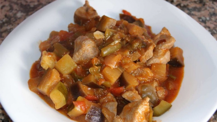 Carne de cerdo a la cacerola