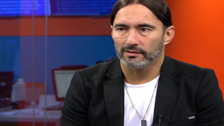 Se separó Daniel Agostini y se desató un escándalo