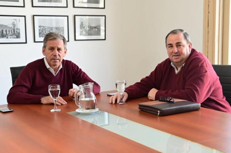 Camino la transición: Jatón y Poletti se reunieron en la Estación Belgrano