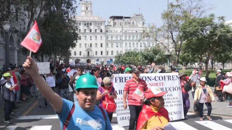 Los peruanos saldrán a las calles por un supuesto atropello del Congreso sobre la Justicia
