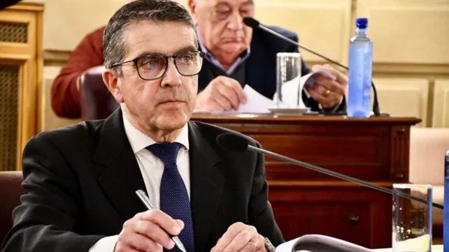 El senador Armando Traferri anunció que renuncia a sus fueros