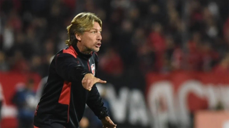 Newell's piensa en el clásico y espera por los lesionados