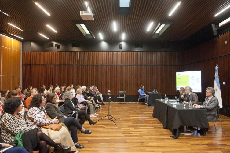 Santa Fe participó de un encuentro nacional sobre igualdad y equidad de género
