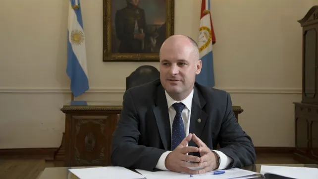 Reclamo por cuotas de colegios: 