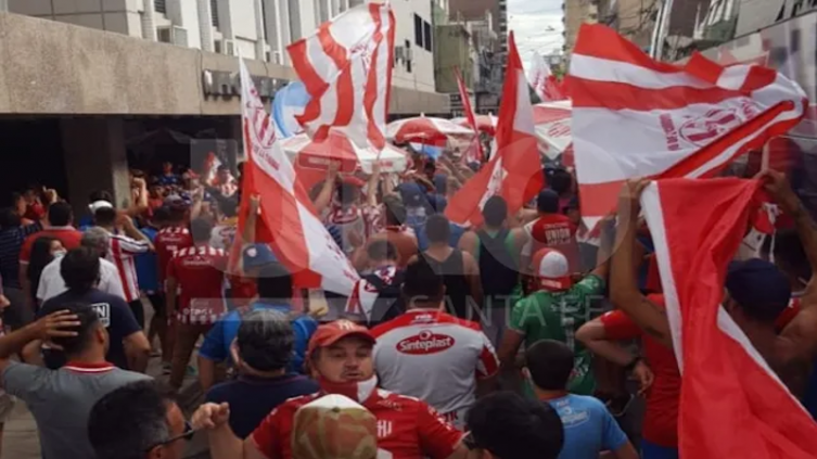 Los hinchas de Unión organizan un banderazo
