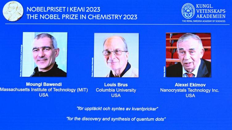 Nobel de Química a científicos por desarrollar nanopartículas que transmiten luz muy brillante