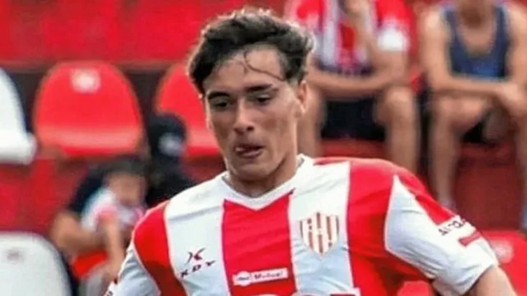 El juvenil que llamó la atención del Kily y lo subió a Primera