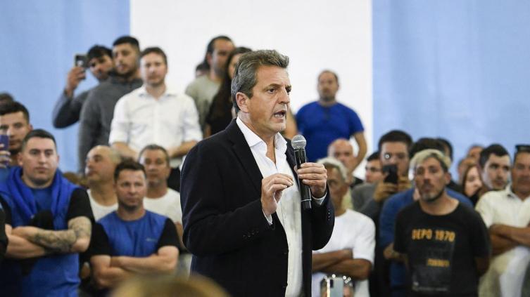 Massa convocó a ir a las urnas el domingo 