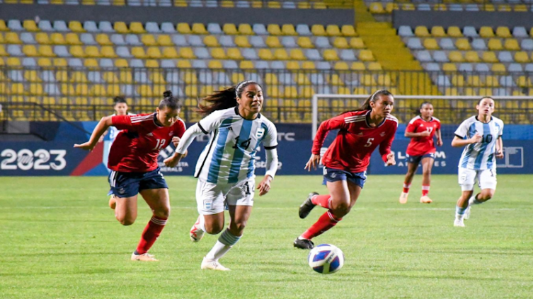 Panamericanos: la selección argentina femenina empató en su debut 