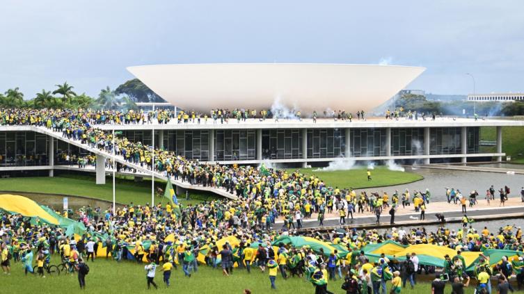 La policía allanó la casa de un sobrino de Bolsonaro por su rol en los actos golpistas