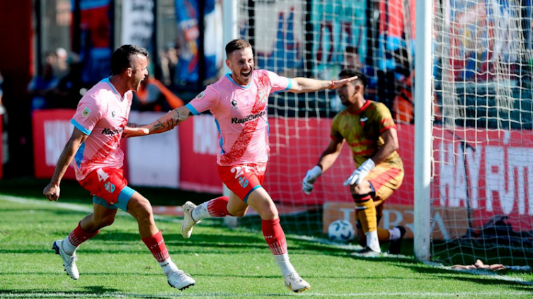 Colón jugó para descender y Arsenal aprovechó para ganar por la mínima en Sarandí