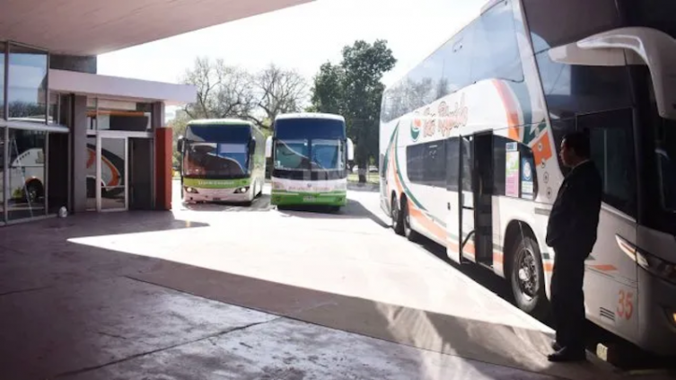 Transporte interurbano: piden 50% de aumento del boleto a la provincia 