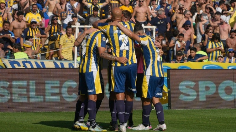 Central sigue invicto en el Gigante, le ganó a Argentinos