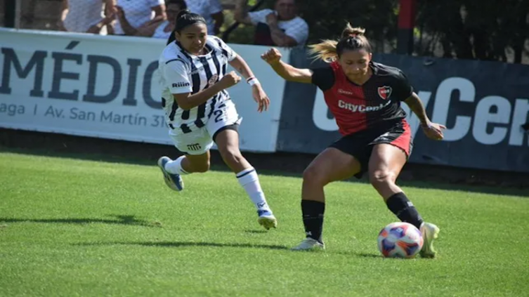 Femenino AFA: Newell's y Talleres igualaron 4 a 4