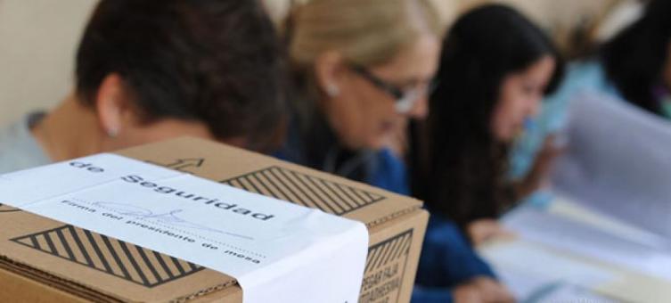 El Gobierno mantendrá el feriado del día después del balotaje, pese a las recomendaciones de la Justicia