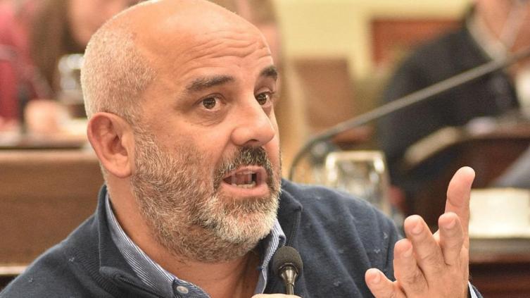 Palo Oliver propone la creación del 