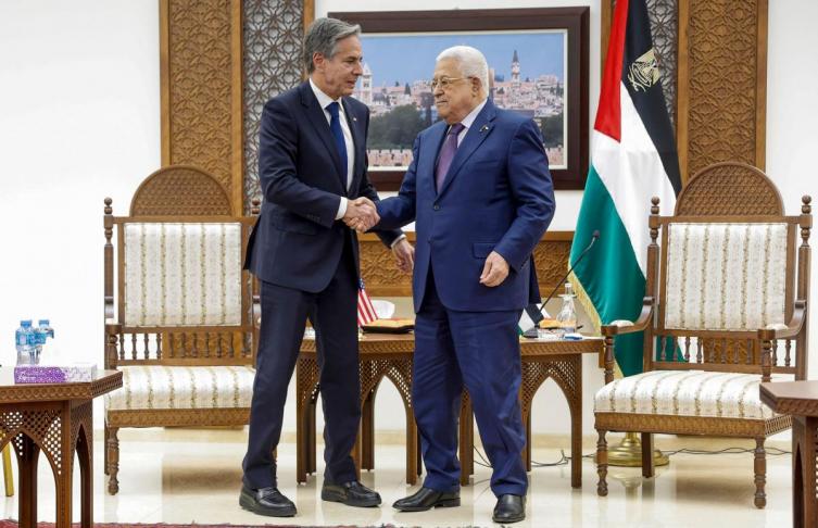 Abbas le dijo a Blinken que la paz con Israel sólo se alcanzará con un Estado palestino