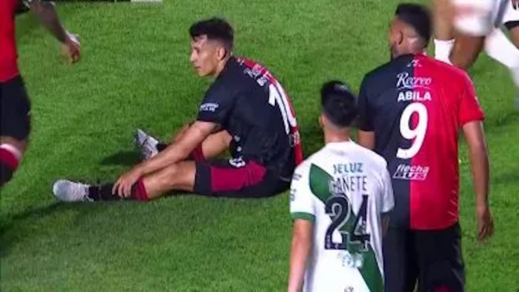 Colón no aprovechó las situaciones en la derrota ante Banfield y se hunde en la tabla de descenso