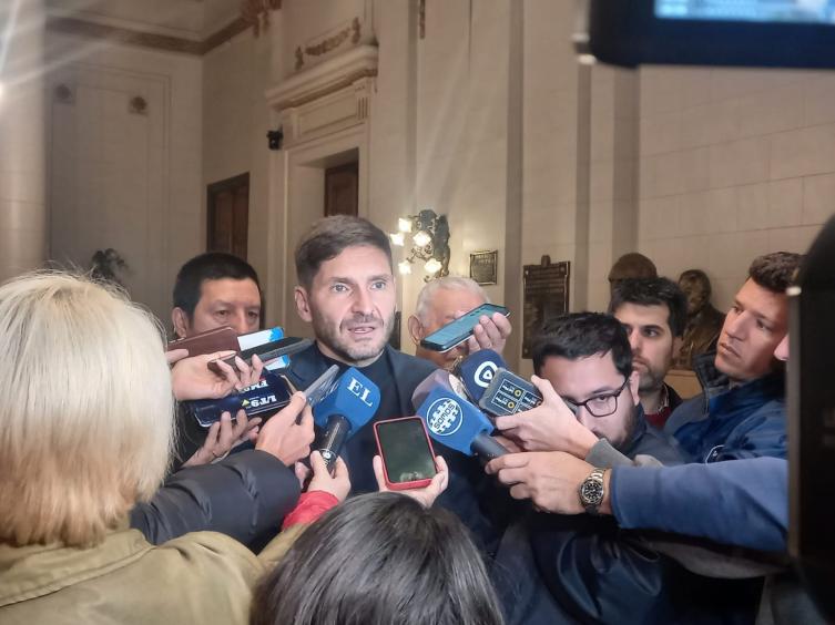 Maximiliano Pullaro asumirá el 10 diciembre la gobernación de Santa Fe