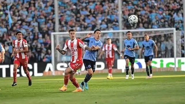 Unión cayó ante Belgrano 4 a 1 y depende de un milagro para mantenerse en Primera
