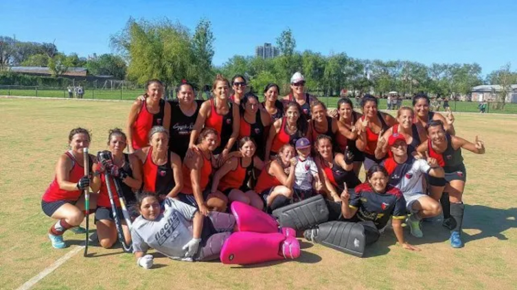 Las Mamis de Colón de Santa Fe se consagraron campeonas