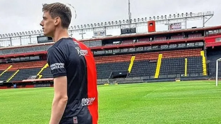 Conti emocionó a los hinchas de Colón con su mensaje
