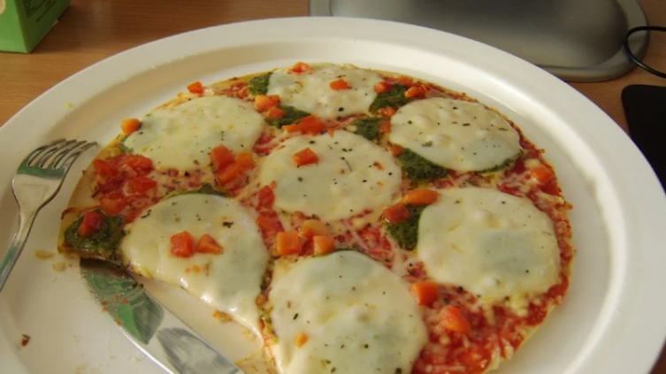 Pizza en sartén... y sin levadura