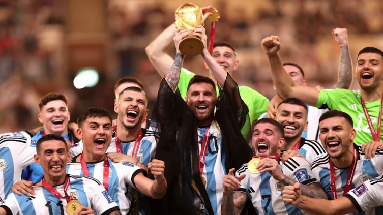 El camino al título de Argentina en el Mundial que coronó a Messi